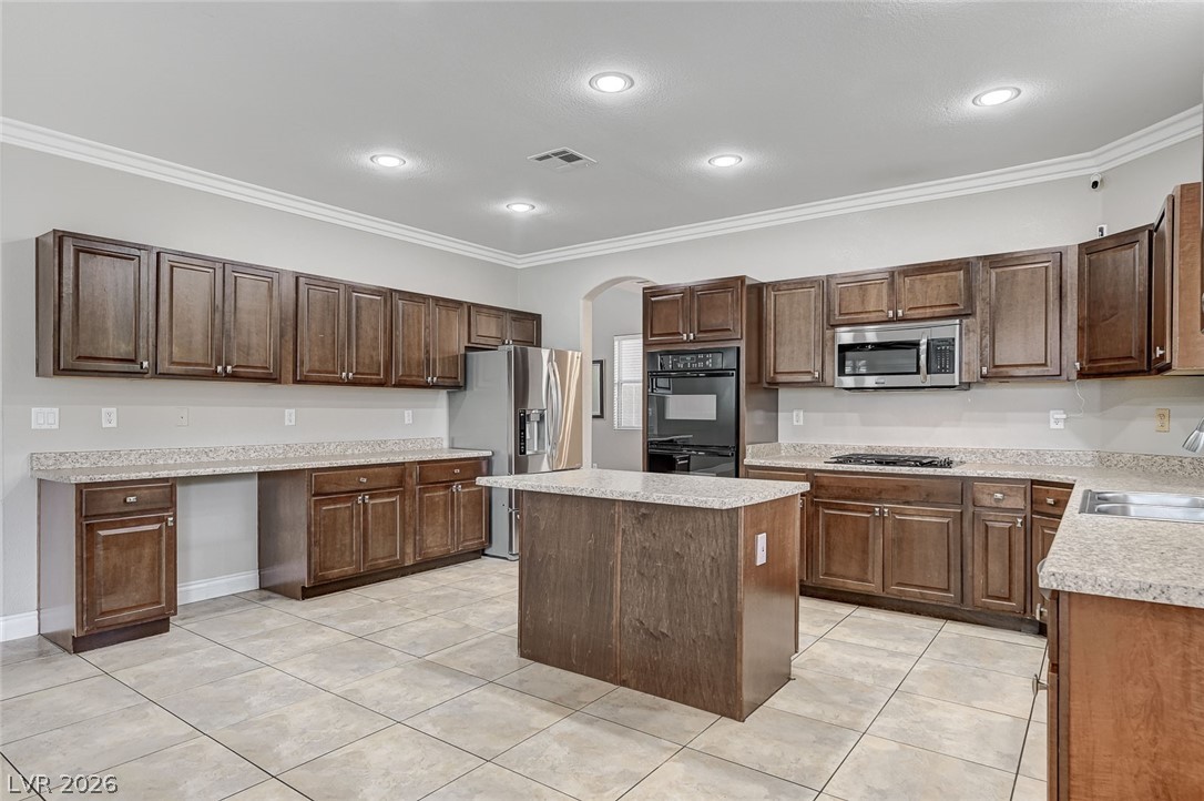 3527 Cupecoy Point Avenue Property Photo 15