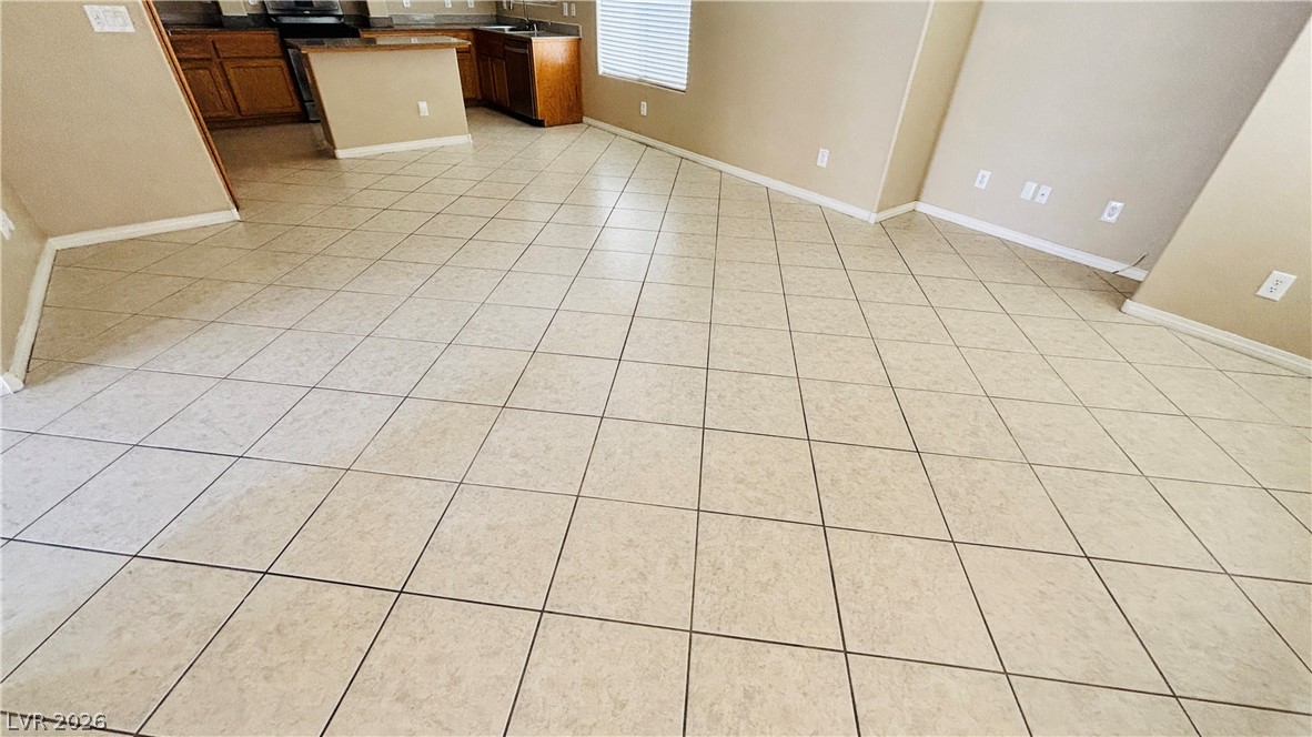 7308 Laburnum Street Property Photo 6