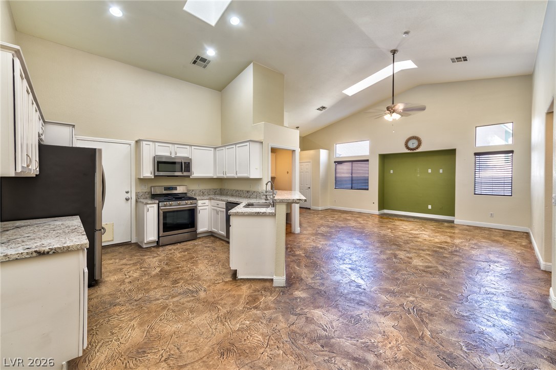 3963 Pembridge Court Property Photo 3
