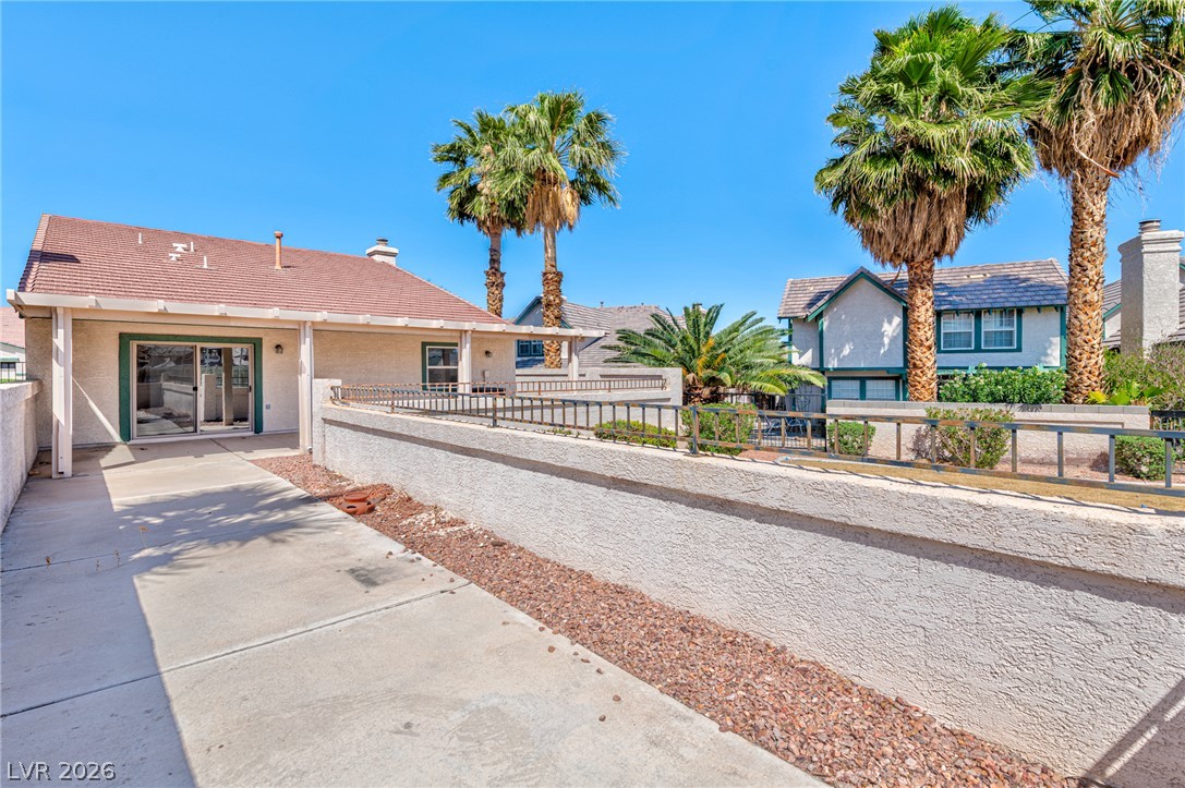 3963 Pembridge Court Property Photo 16