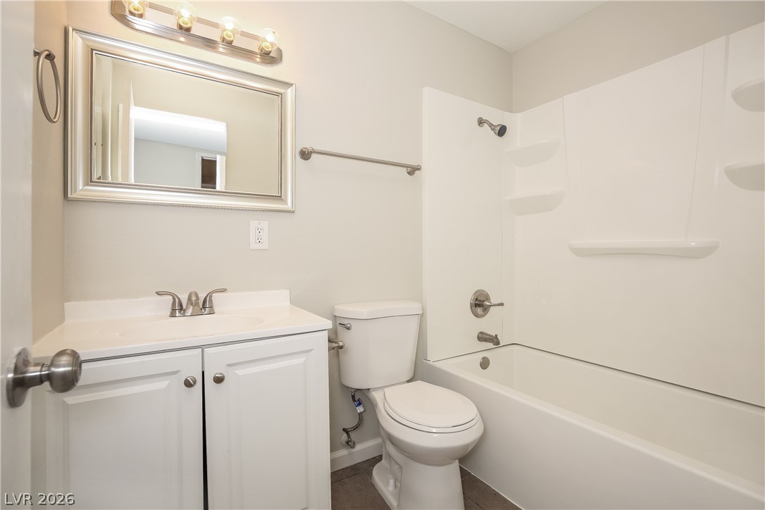 2126 Citroen Street Property Photo 10