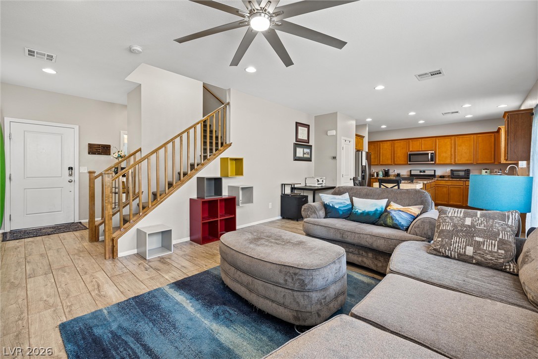 2106 Mystic Wave Road Property Photo 11