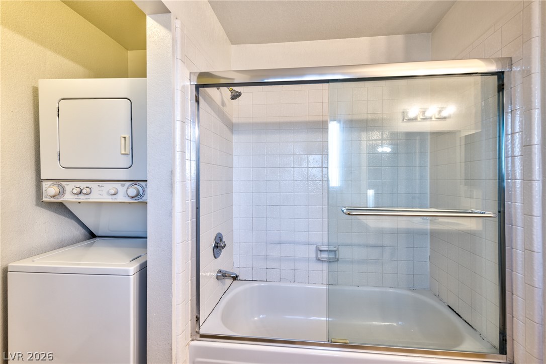 587 Sellers Place Property Photo 11