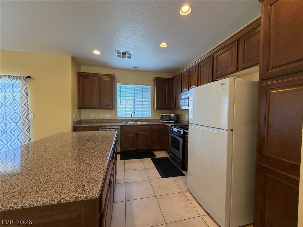10811 Ackers Drive Property Photo 11