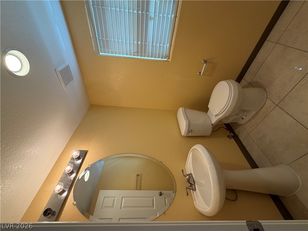 10811 Ackers Drive Property Photo 13