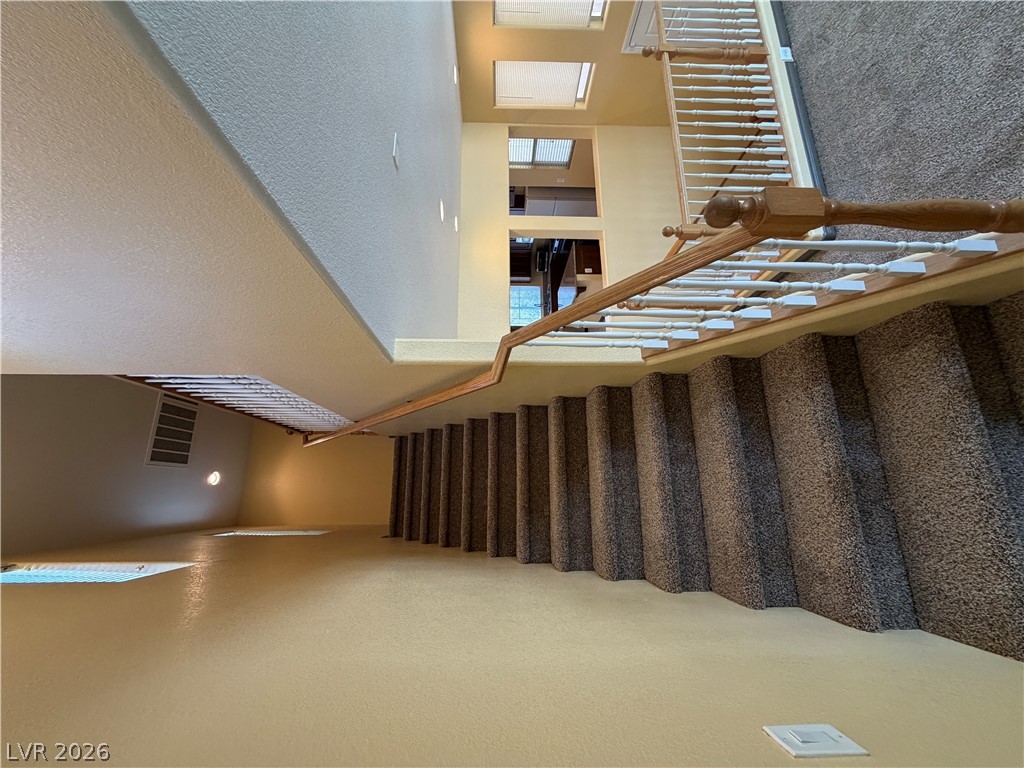 10811 Ackers Drive Property Photo 14