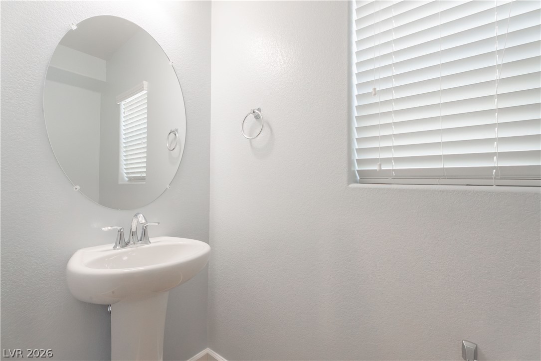 5474 Enchanted Rose Street Property Photo 11