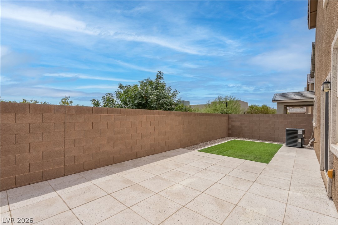 5474 Enchanted Rose Street Property Photo 33