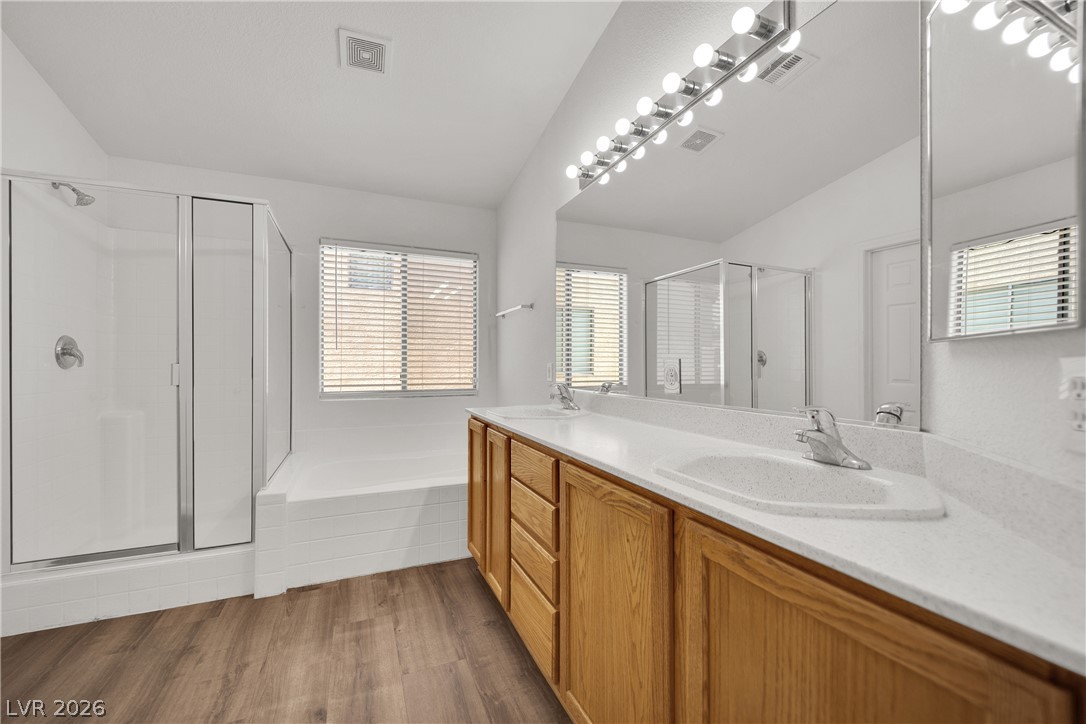1112 Gary Carmena Avenue Property Photo 10