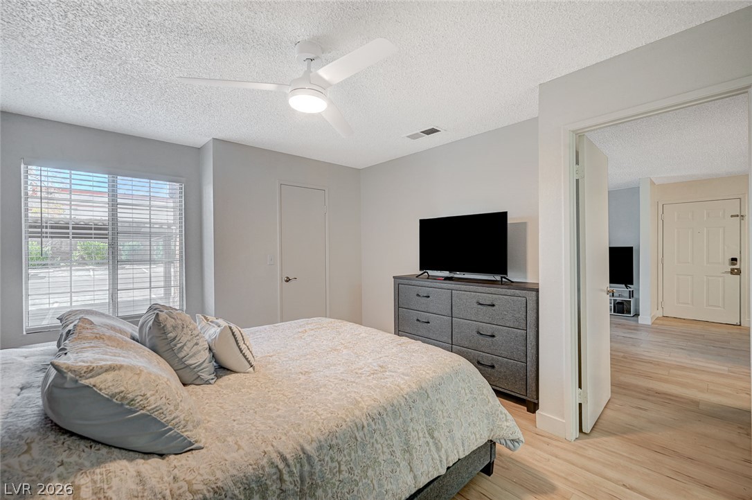 2200 South Fort Apache Road 1064 Property Photo 19