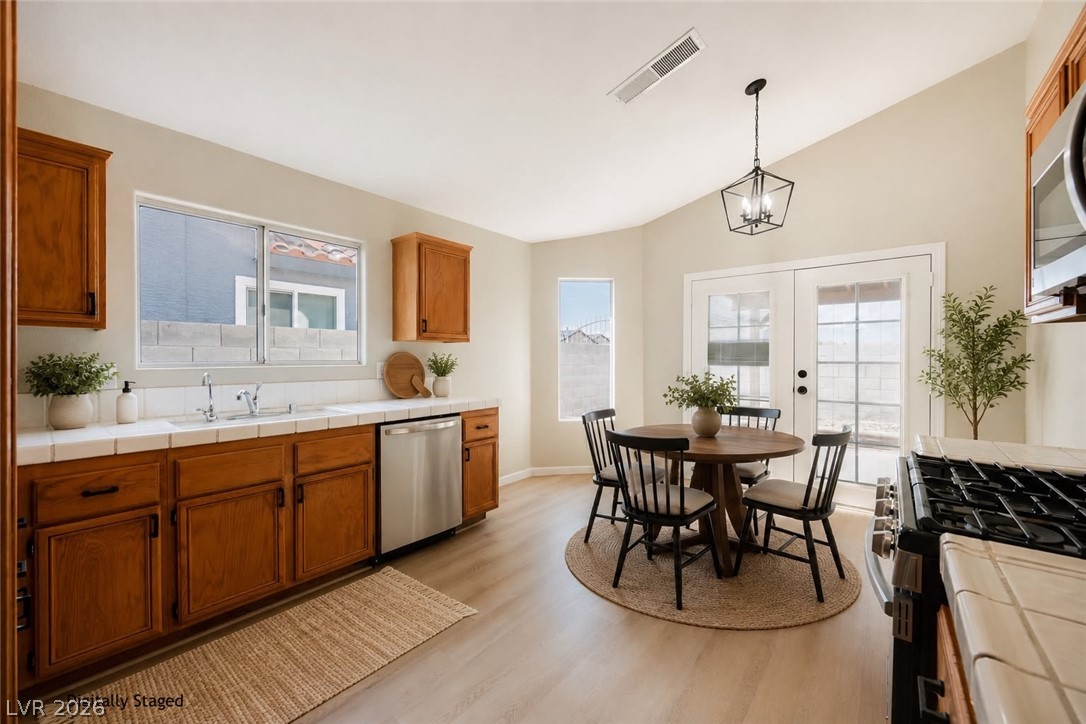 3118 Nebulous Circle Property Photo 2