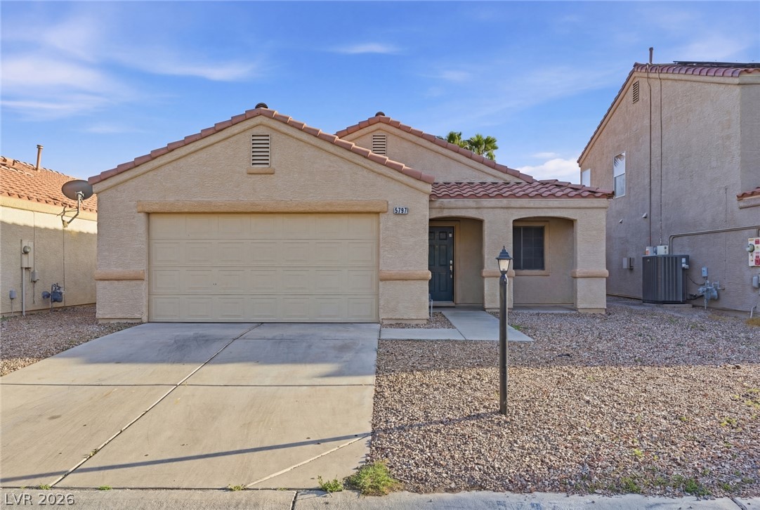 5797 Dana Rogers Drive Property Photo 2