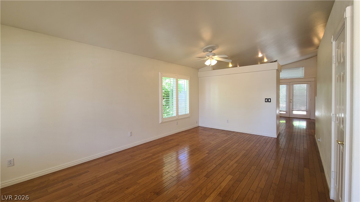 1413 Iron Springs Drive Property Photo 4