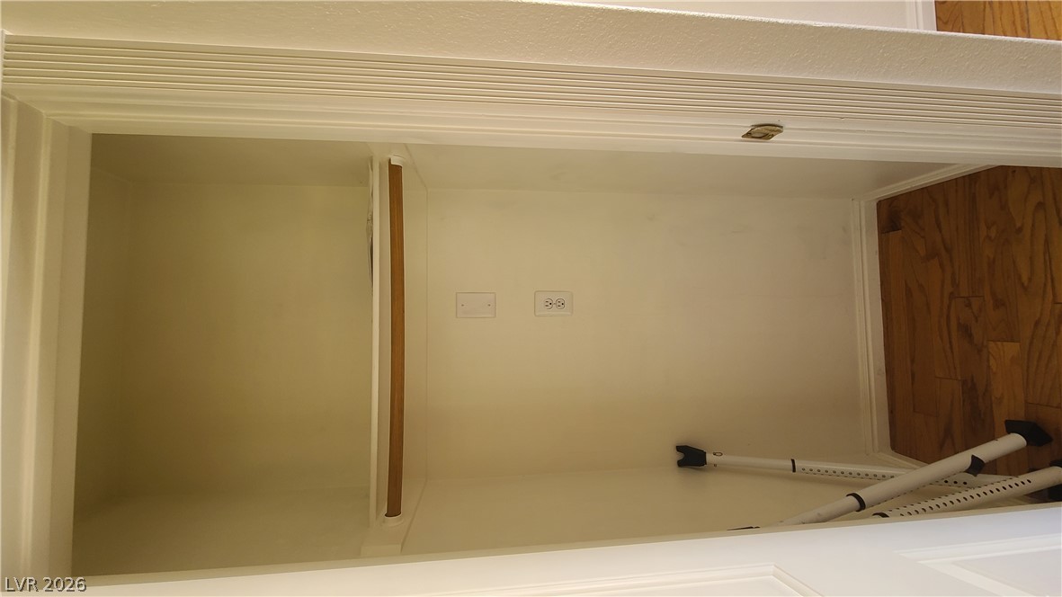 1413 Iron Springs Drive Property Photo 11