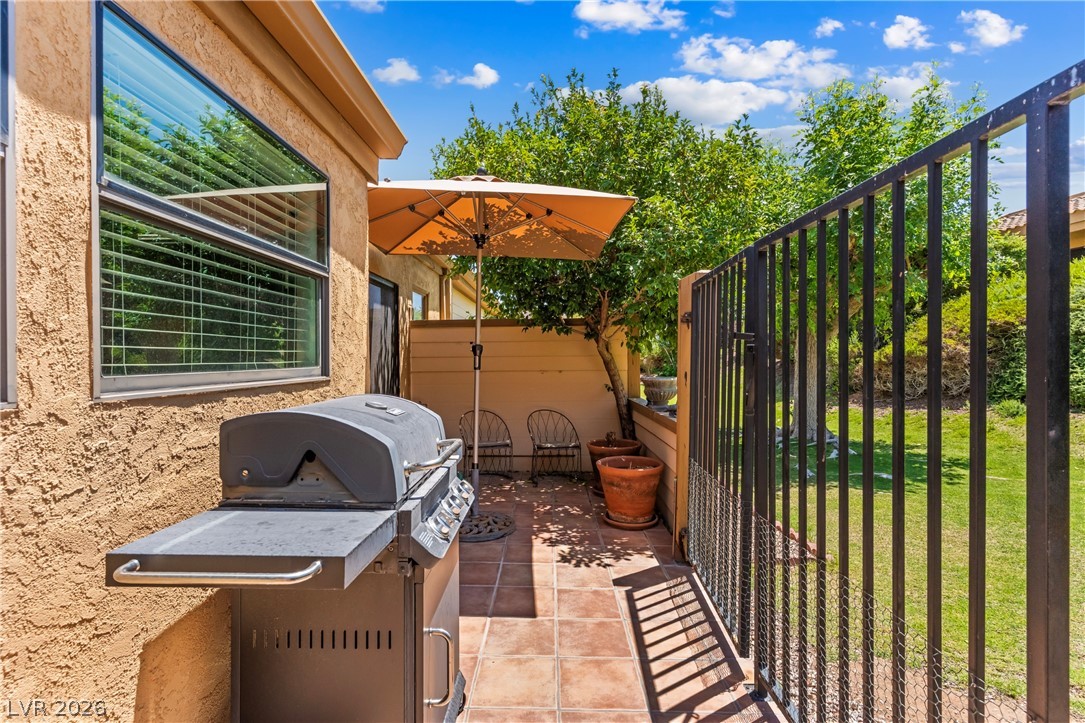 544 Greenbriar Place Property Photo 36