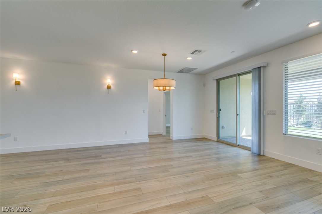 10184 Chrysolite Property Photo 13
