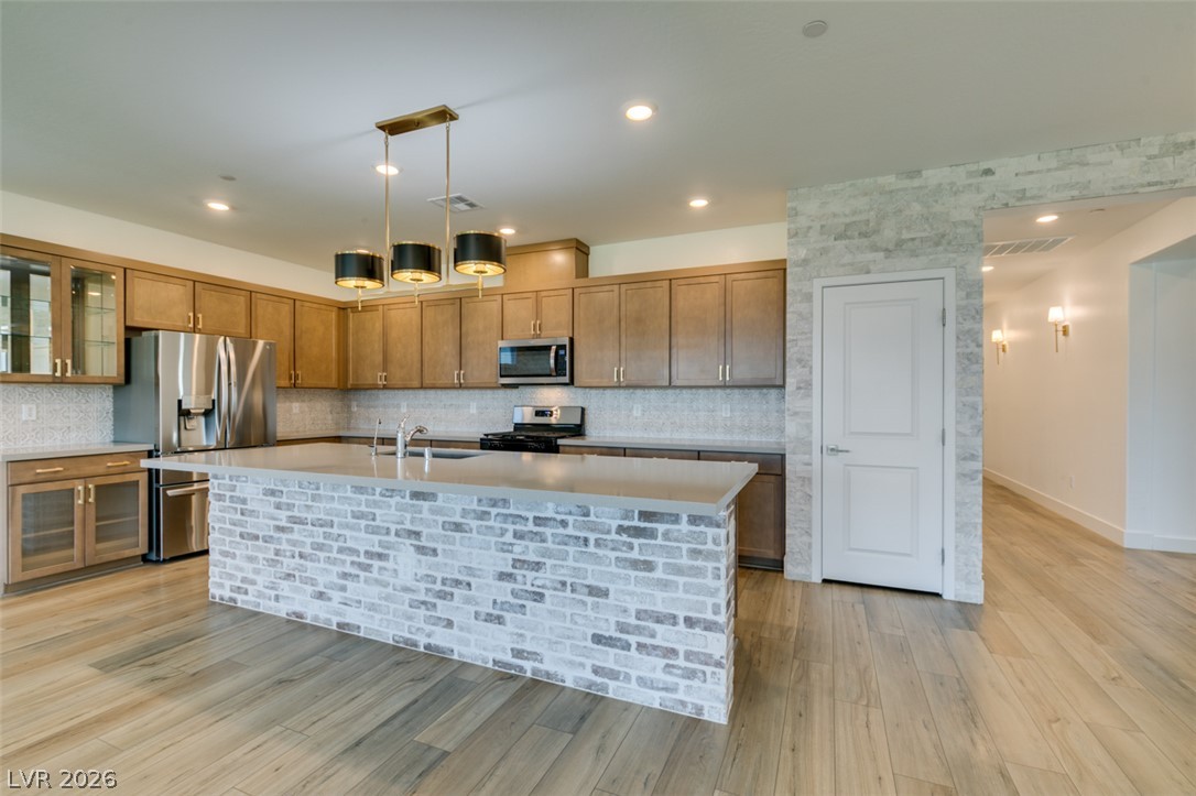 10184 Chrysolite Property Photo 22