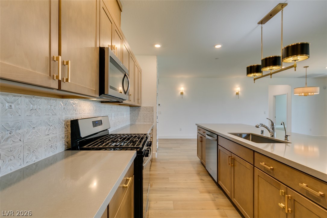 10184 Chrysolite Property Photo 25