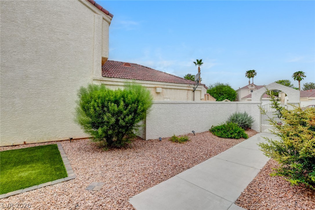 5228 Crooked Sky Circle Property Photo 5