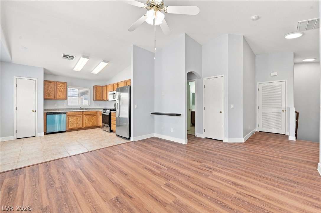 6060 Allred Place 101 Property Photo 17