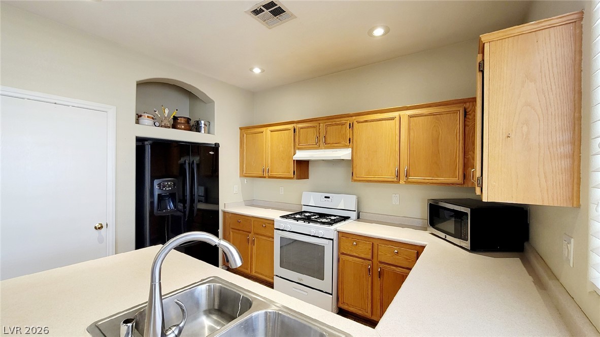 8344 Golden Cypress Avenue Property Photo 6