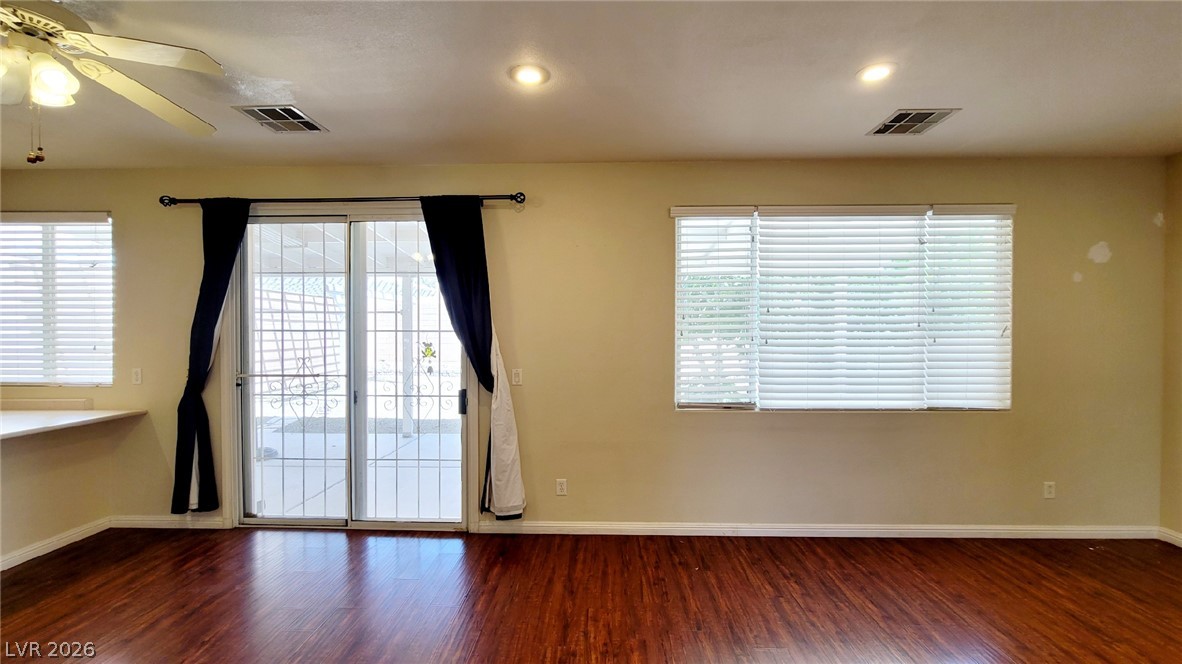 8344 Golden Cypress Avenue Property Photo 8