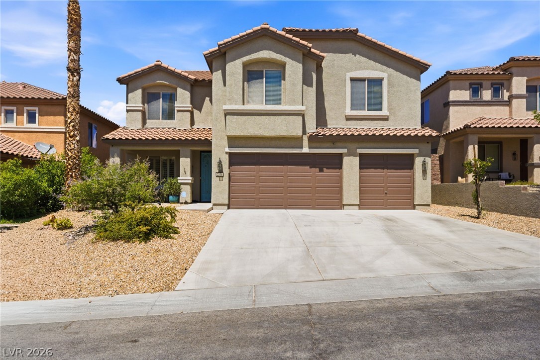 2536 Bechamel Place Property Photo 2