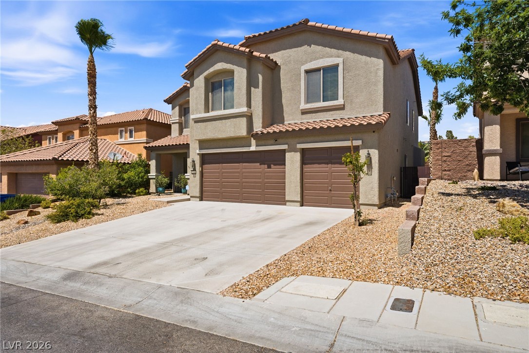 2536 Bechamel Place Property Photo 3