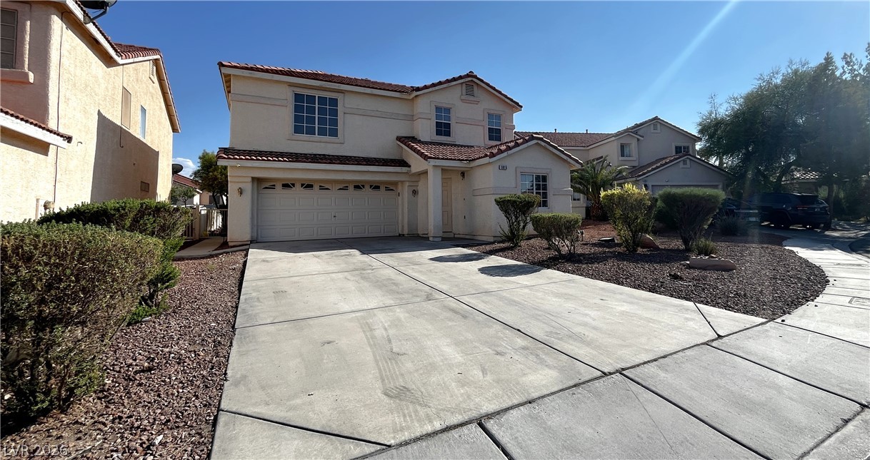 1015 Pearl Marble Avenue Property Photo 2