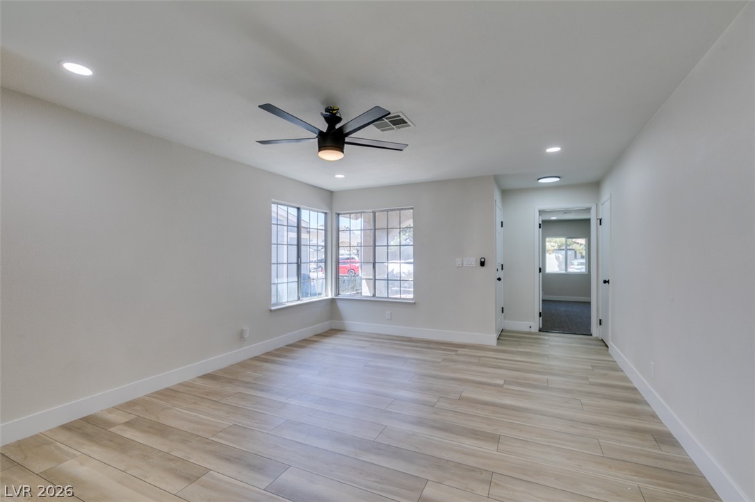 1640 Divinity Street Property Photo 11