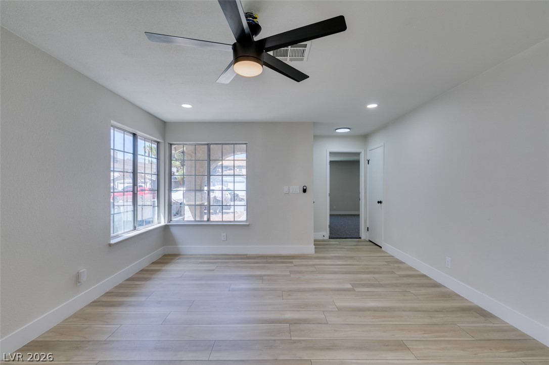 1640 Divinity Street Property Photo 12
