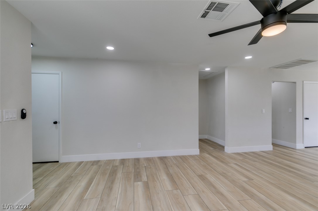 1640 Divinity Street Property Photo 15