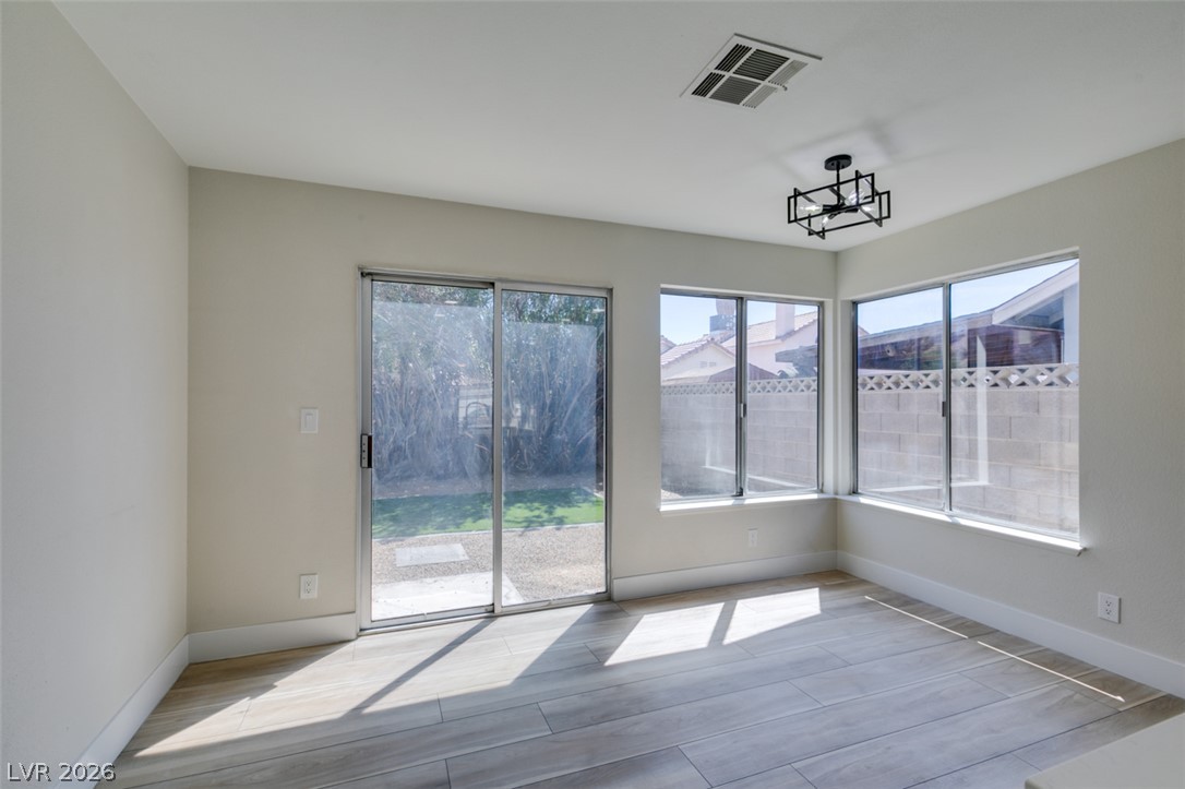 1640 Divinity Street Property Photo 22