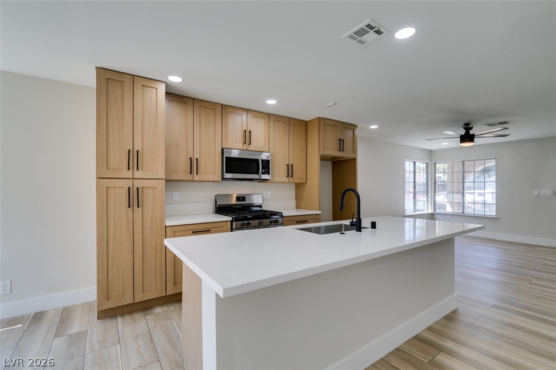 1640 Divinity Street Property Photo 29