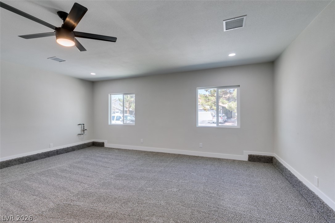 1640 Divinity Street Property Photo 32