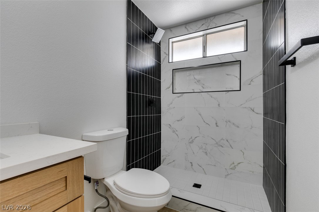 1640 Divinity Street Property Photo 43