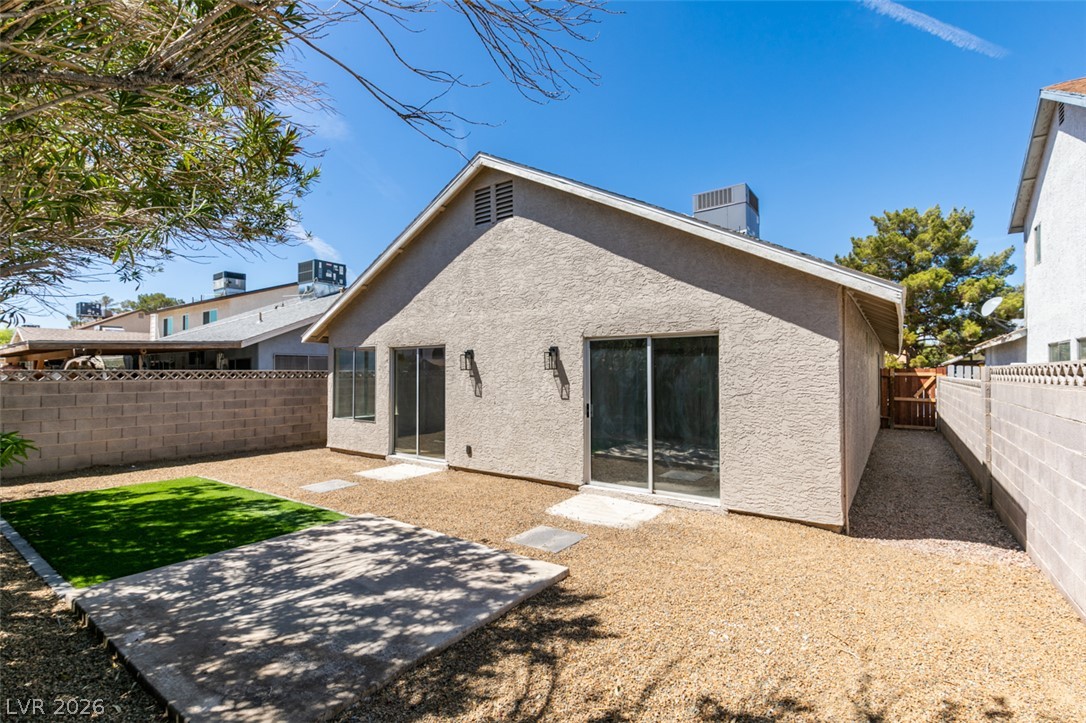 1640 Divinity Street Property Photo 47