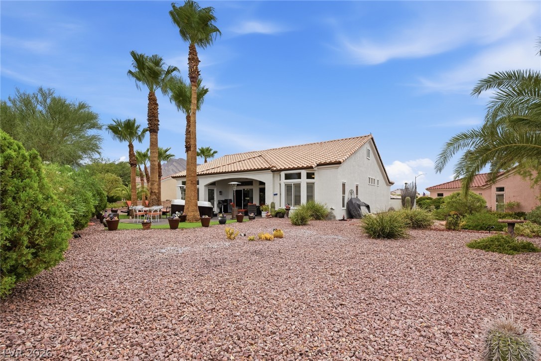 10001 Cresent Creek Drive Property Photo 44