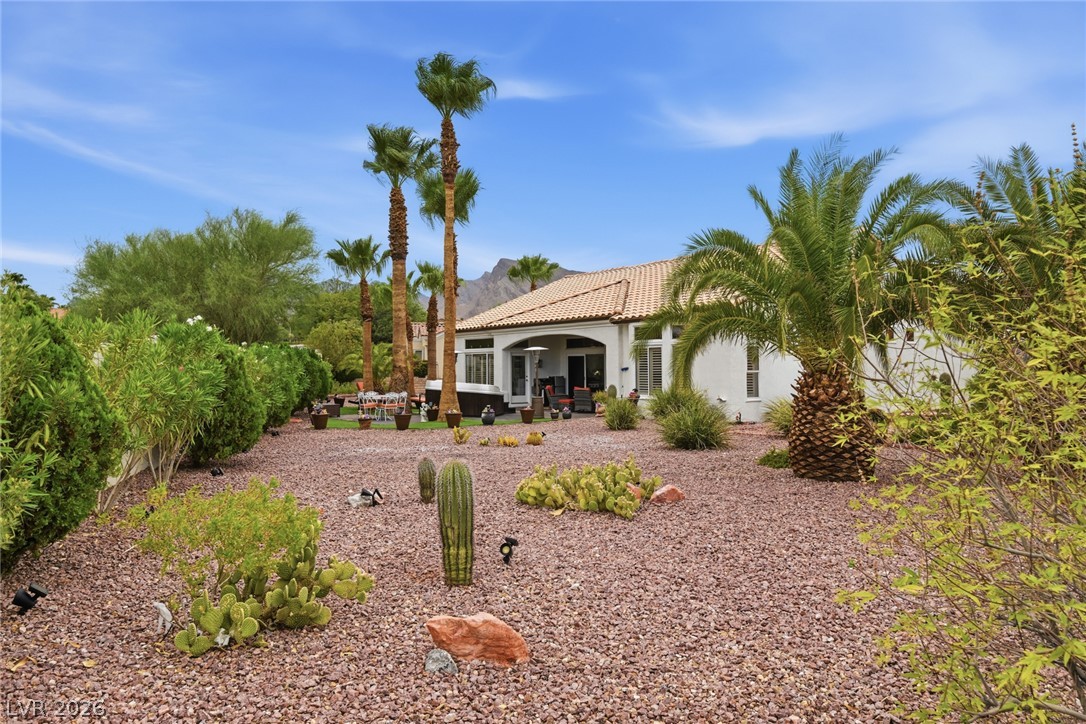 10001 Cresent Creek Drive Property Photo 45