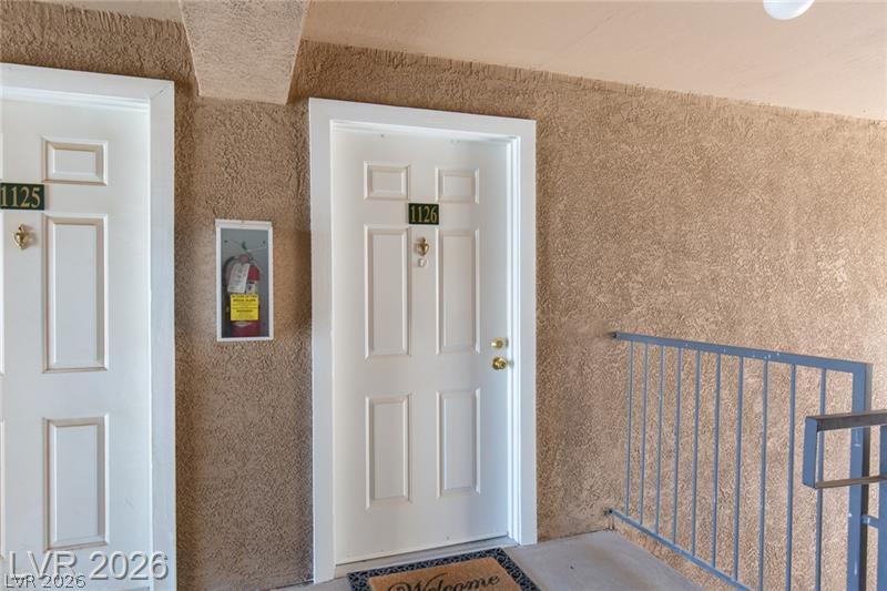 231 West Horizon Ridge Parkway 1126 Property Photo 2