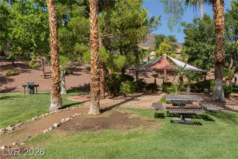 231 West Horizon Ridge Parkway 1126 Property Photo 28