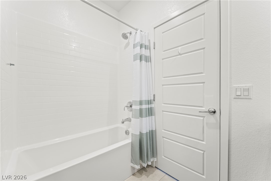 1043 Strada Mazoni Property Photo 32