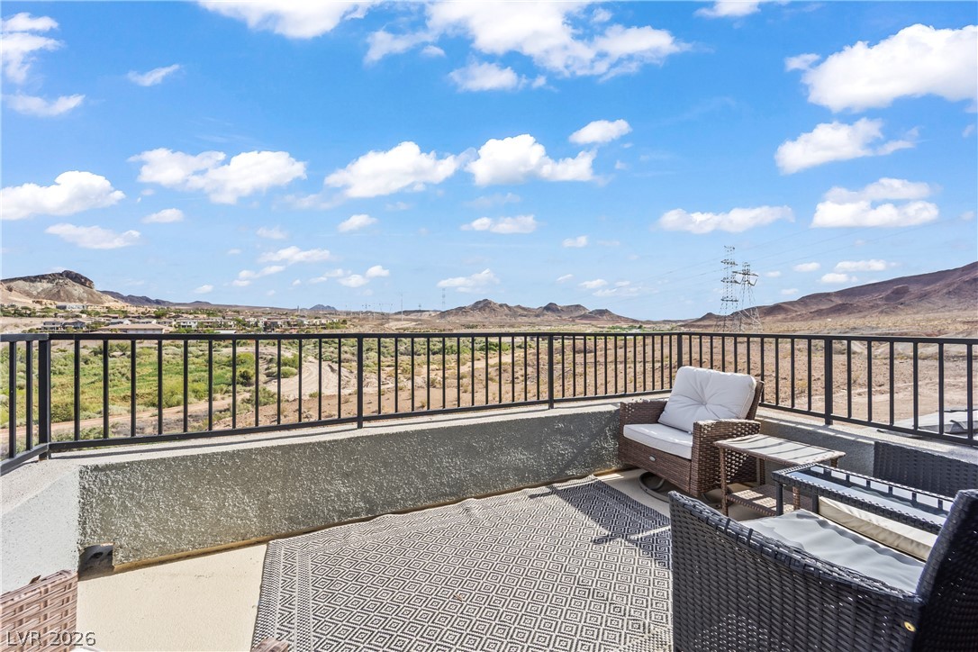 1043 Strada Mazoni Property Photo 38