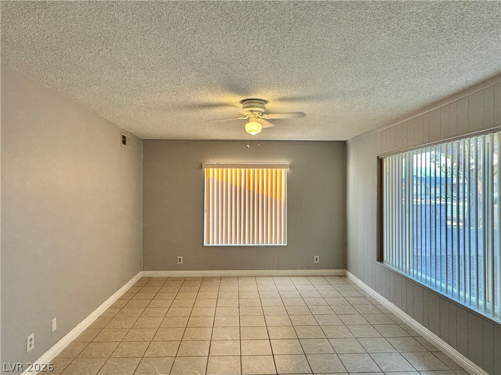 7121 Pleasant View Avenue Property Photo 7