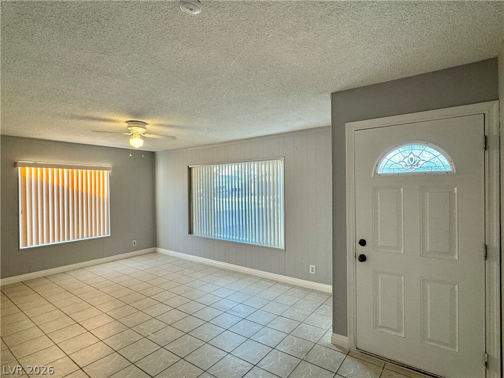 7121 Pleasant View Avenue Property Photo 9