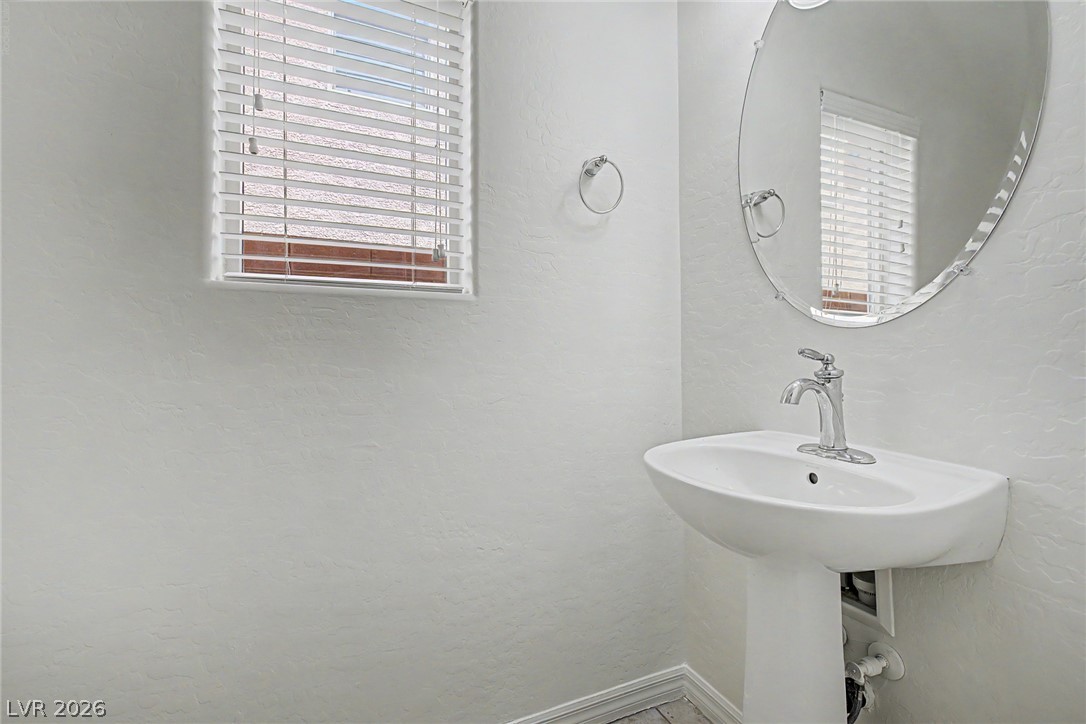 2608 Romarin Terrace Property Photo 13
