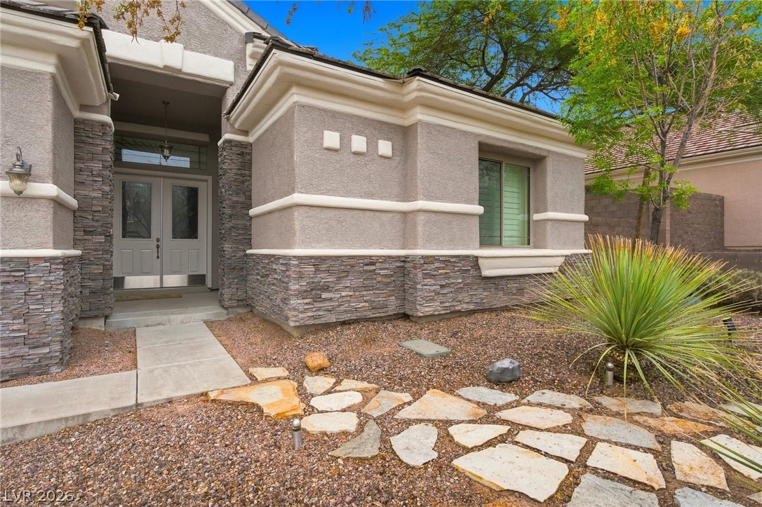 2058 Poetry Avenue Property Photo 3