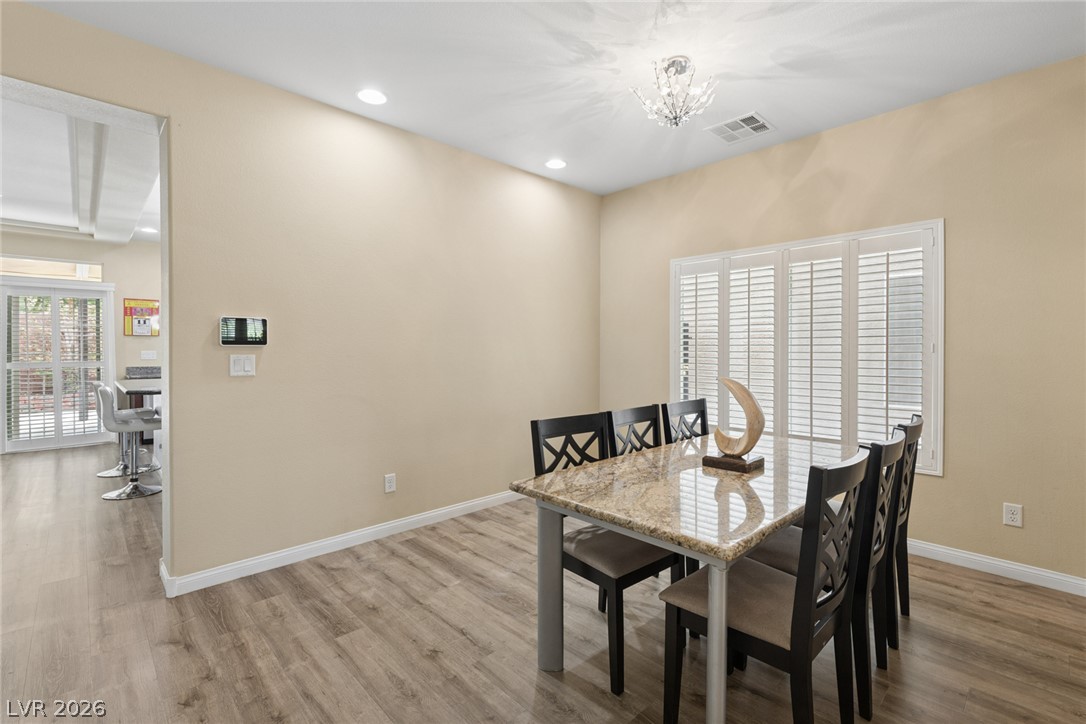 8194 Duncan Peak Court Property Photo 6