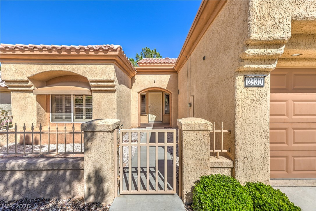 2330 Spring Water Drive Property Photo 4