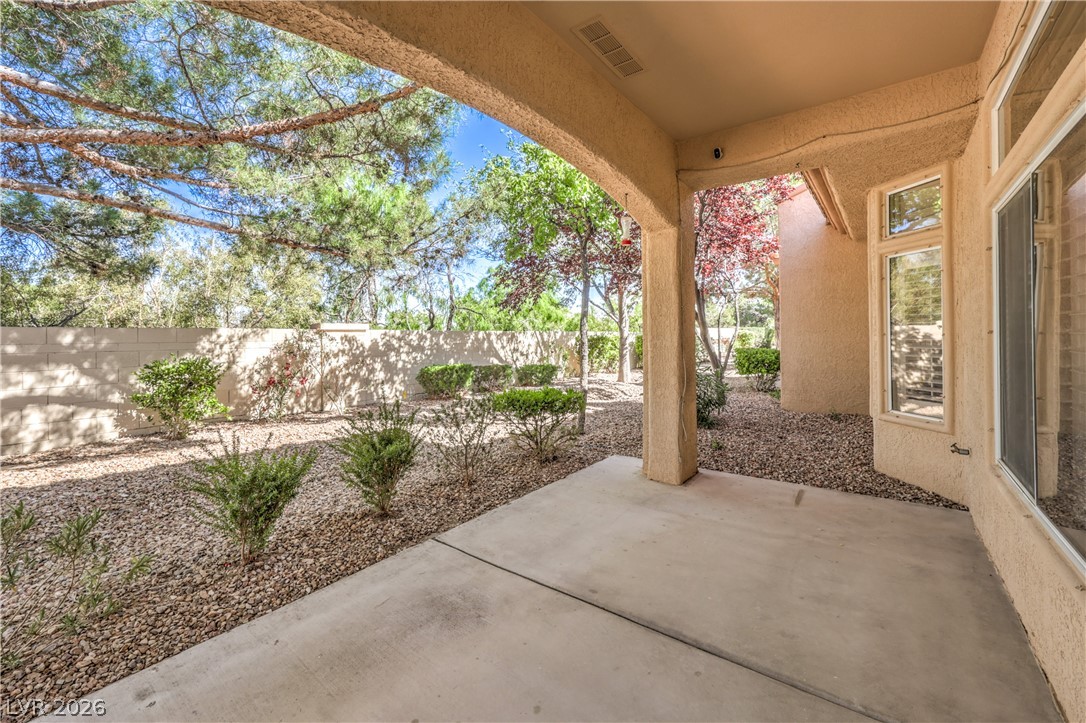 2330 Spring Water Drive Property Photo 23